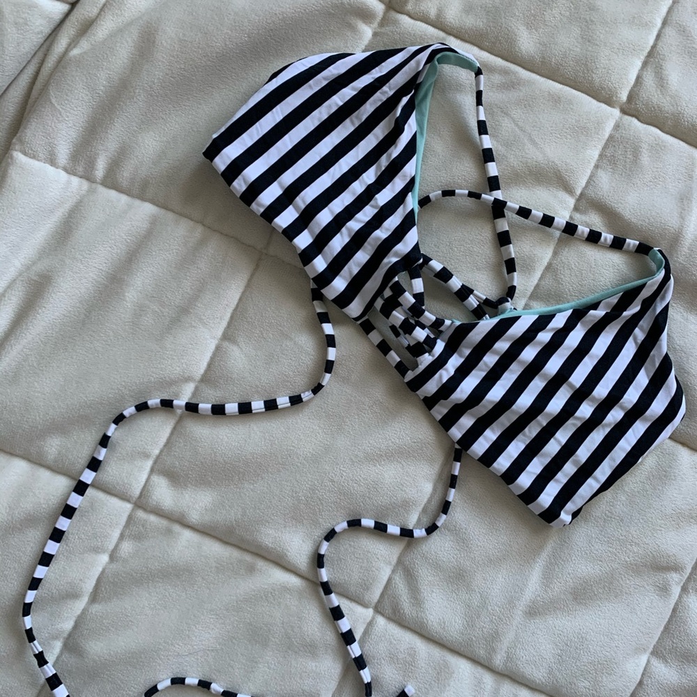 XS L*SPACE BIKINI REVERSIBLE TOP